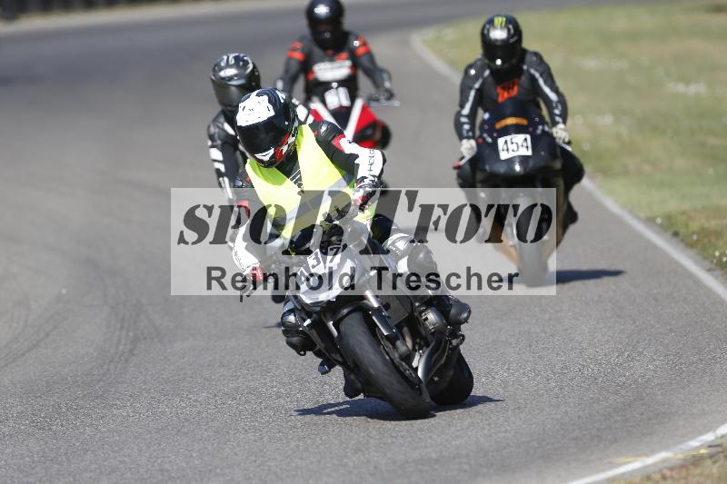 /36 08.08.2026  Pluess Motosport ADR/Einsteiger/437